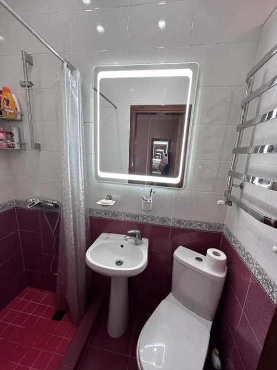 продажа трехкомнатной квартиры номер A-173879 в Малиновском районе, фото номер 10